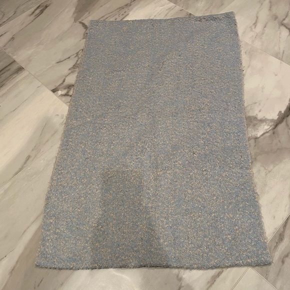 INFINITY SCARF - Picture 2 of 5